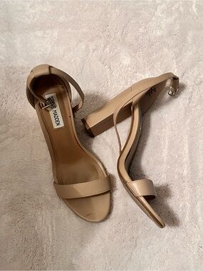 Steve Madden Nude Beige Block Heel Ankle Strap Sandals